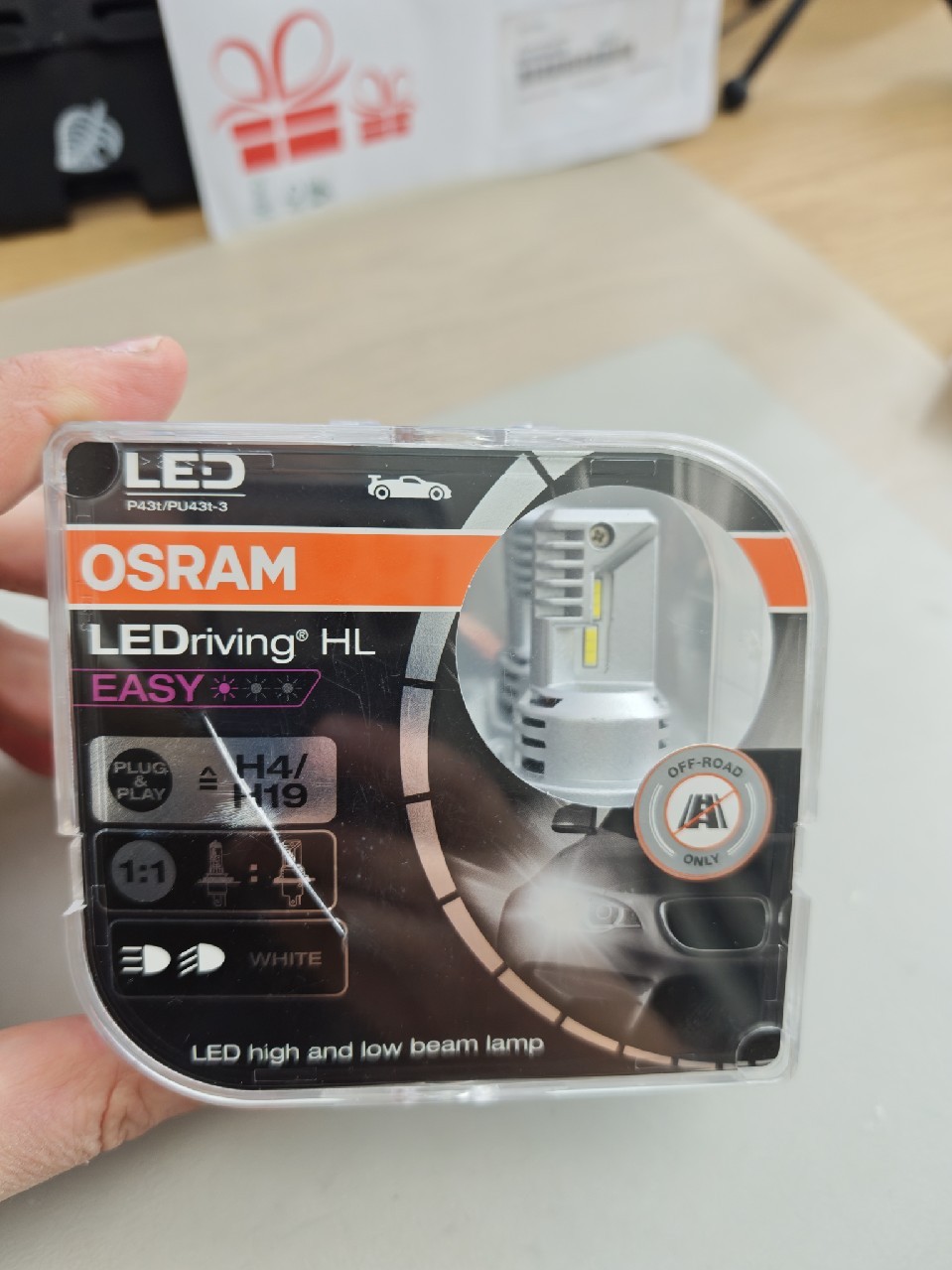 ЛАМПОЧКИ LED (СВІТЛОДІОД) H4/H19 OSRAM LEDRIVING HL 