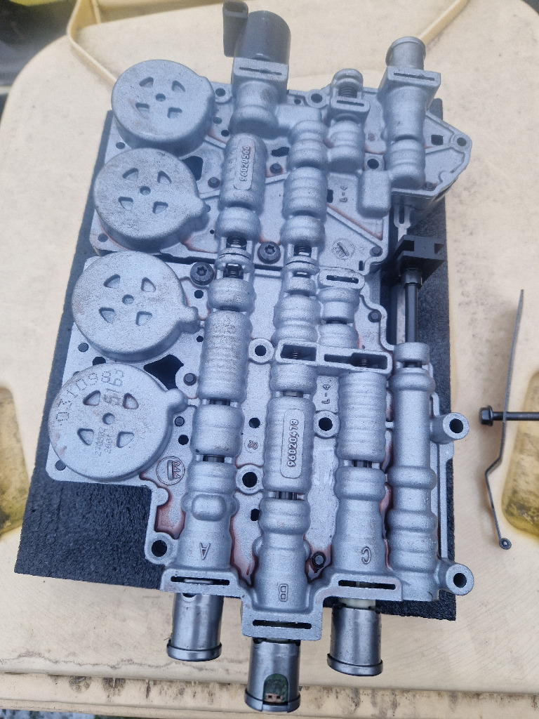 5L40E КОРПУС КЛАПАНУ КОРОБКИ ПЕРЕДАЧ 96020473 ПЛИТА КЕРУЮЧА МЕХАТРОНІКИ 