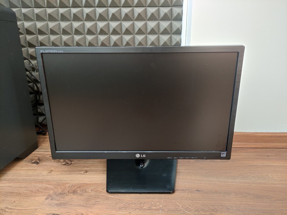 MONITOR 21,5" LG FLATRON E2242 Kozłów Kup teraz na Allegro Lokalnie