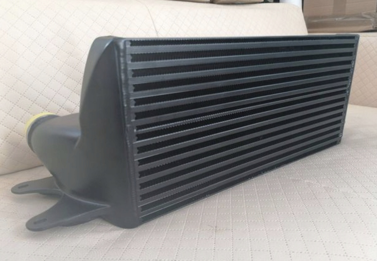 INTERCOOLER BMW E60 E61 E63 E64 530D 535D 635D Szamoty Kup teraz na