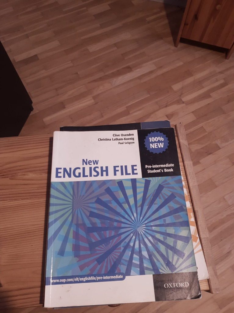 New English File Pre Intermediate Student's Book | Warszawa | Kup teraz ...