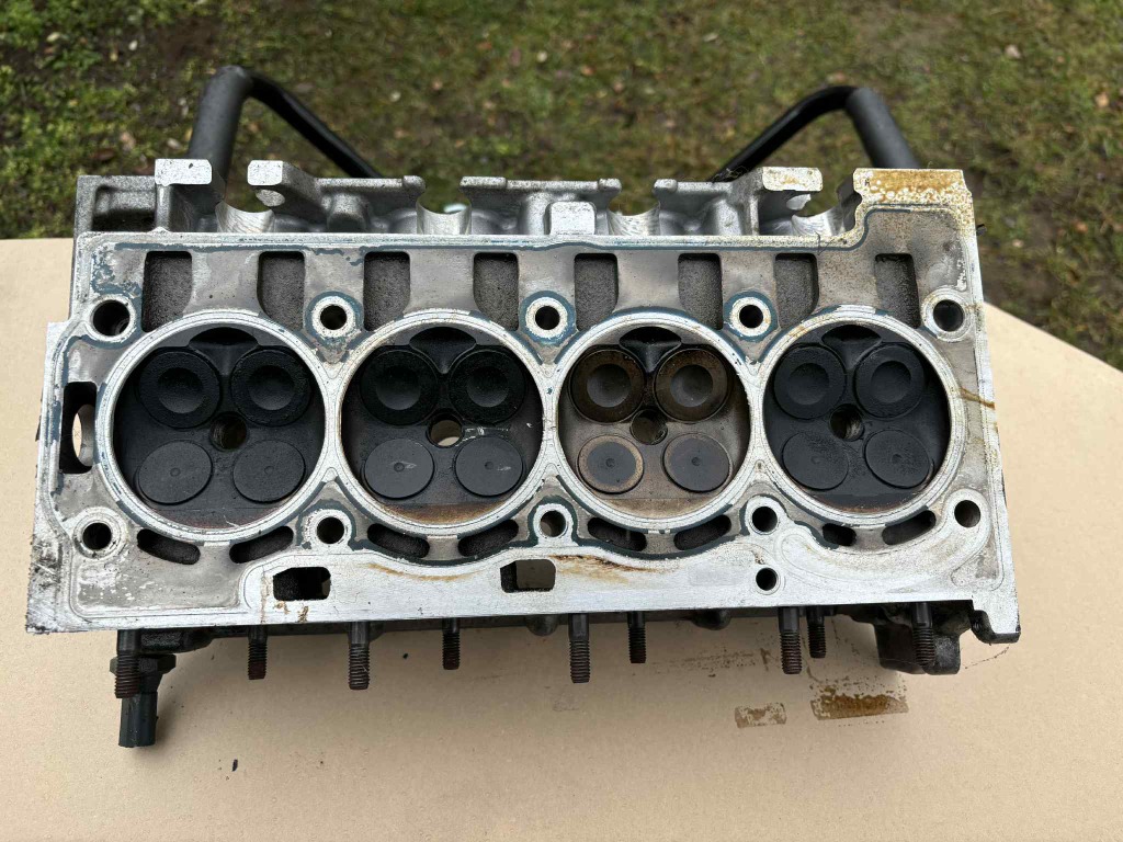 ГОЛОВКА 1.6 BLF AUDI VW 03C103358S 