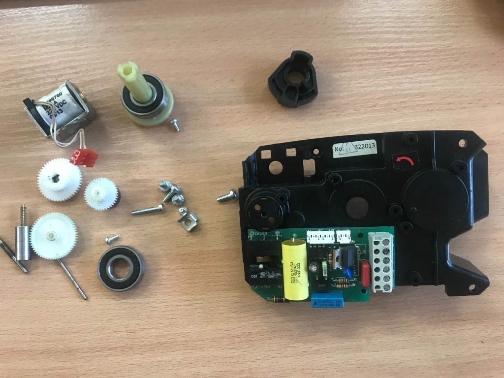 Silownik elektryczny Danfoss AMV 33 082G3013 | Plock | Kup teraz na ...