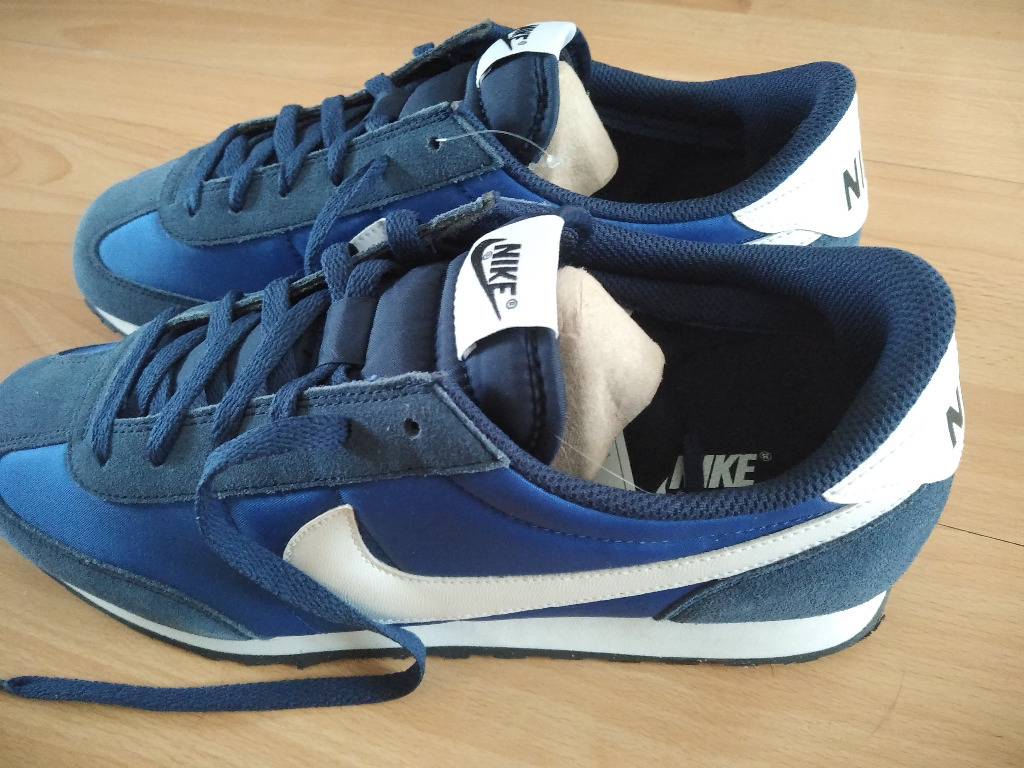 nike mach runner