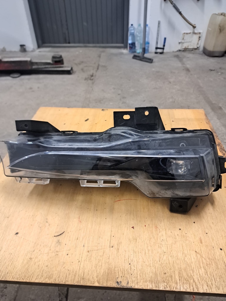 ГАЛОГЕН ПРАВИЙ ПЕРІД TESLA ТИП 3/Y 1507933-00-C 