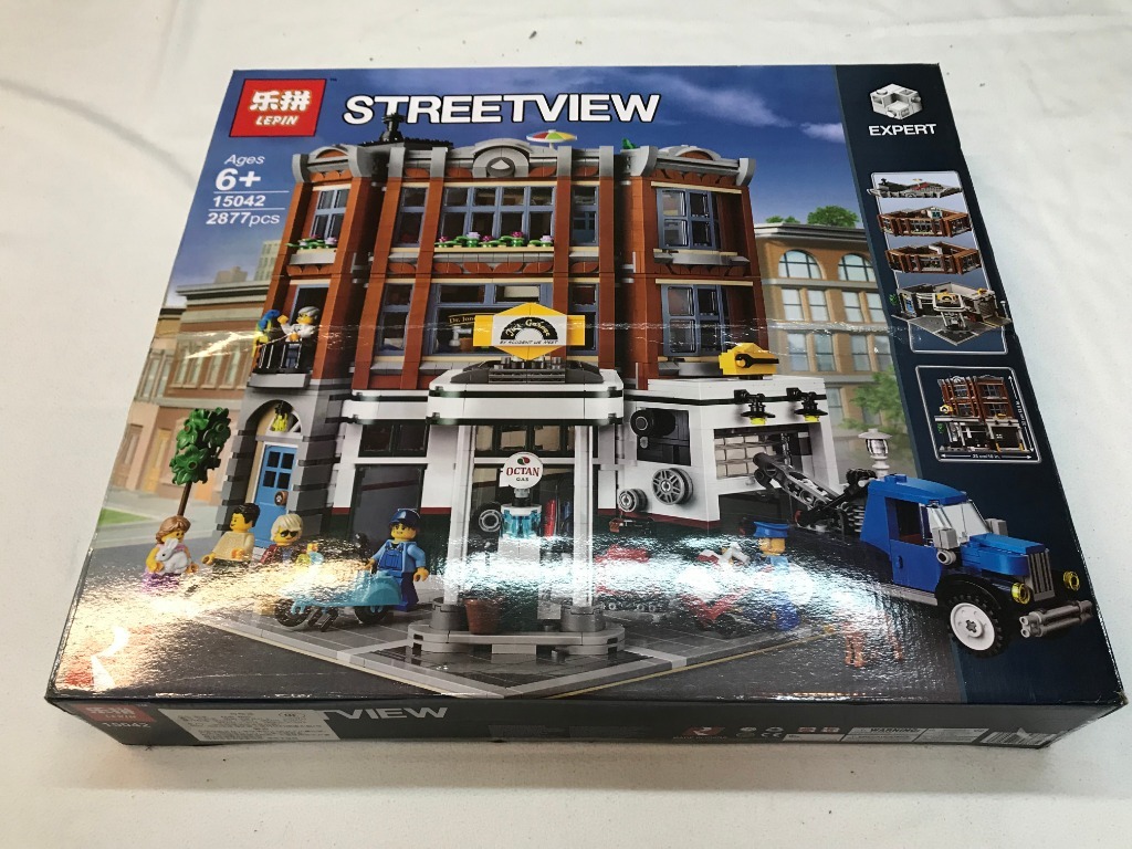 Lepin garage cheap corner