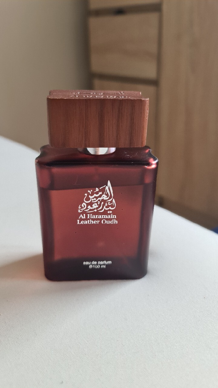 Leather oudh al haramain sale