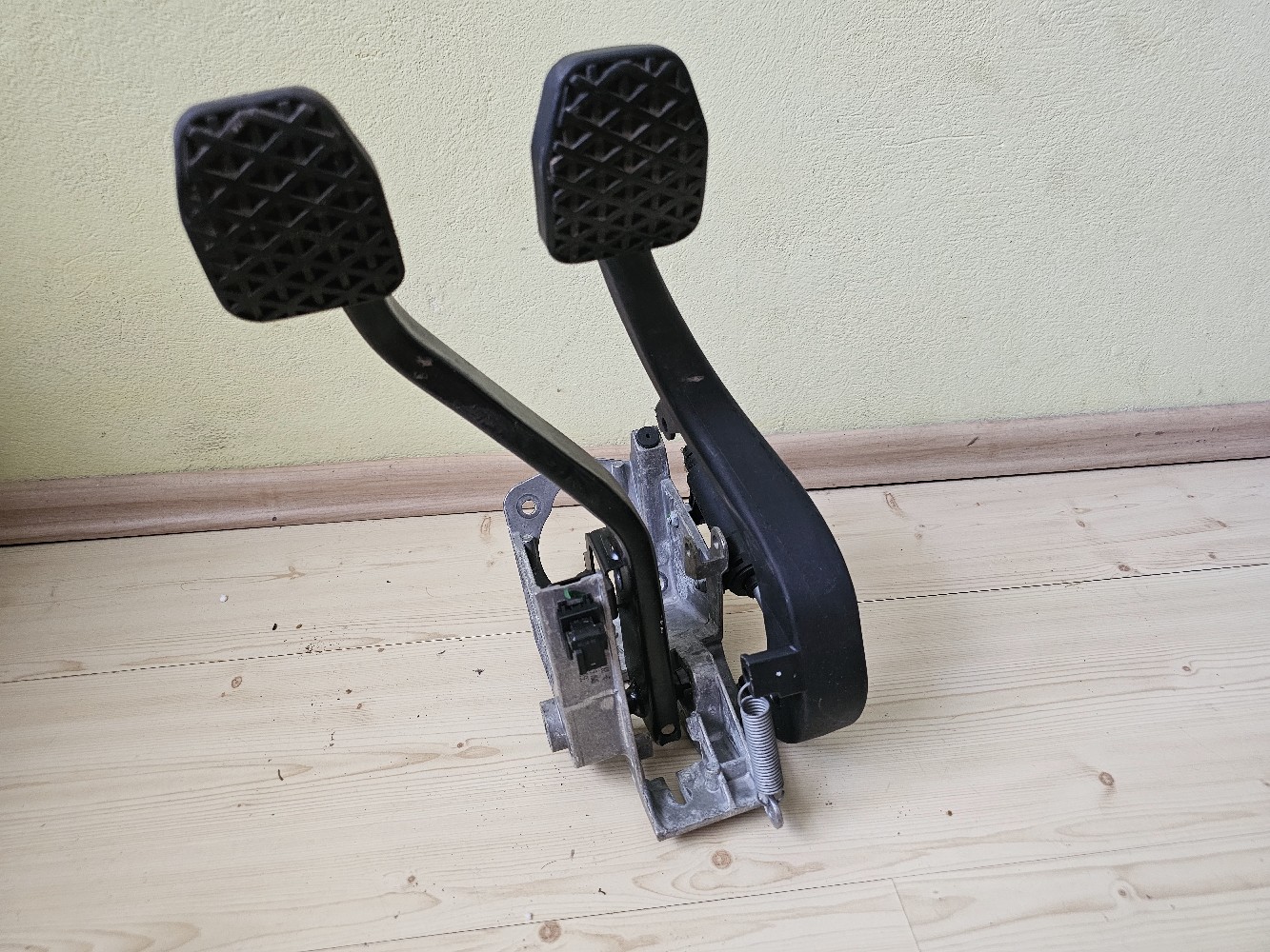 ПЕДАЛІ МЕХАНІКА КОРОБКИ ЗЧЕПЛЕННЯ ГАЛЬМО BMW 3 E90 E91 1 E87 | 35006778977 