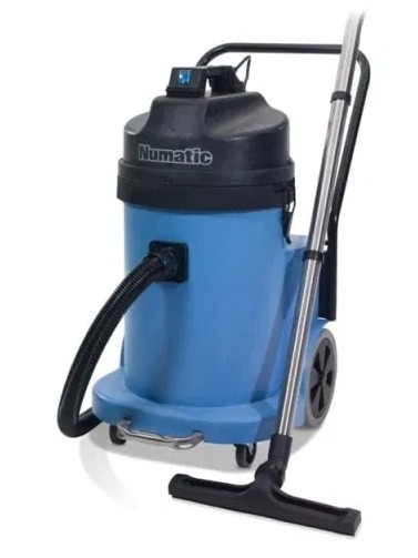 Профессиональный пылесос NUMATIC CVD900 новый