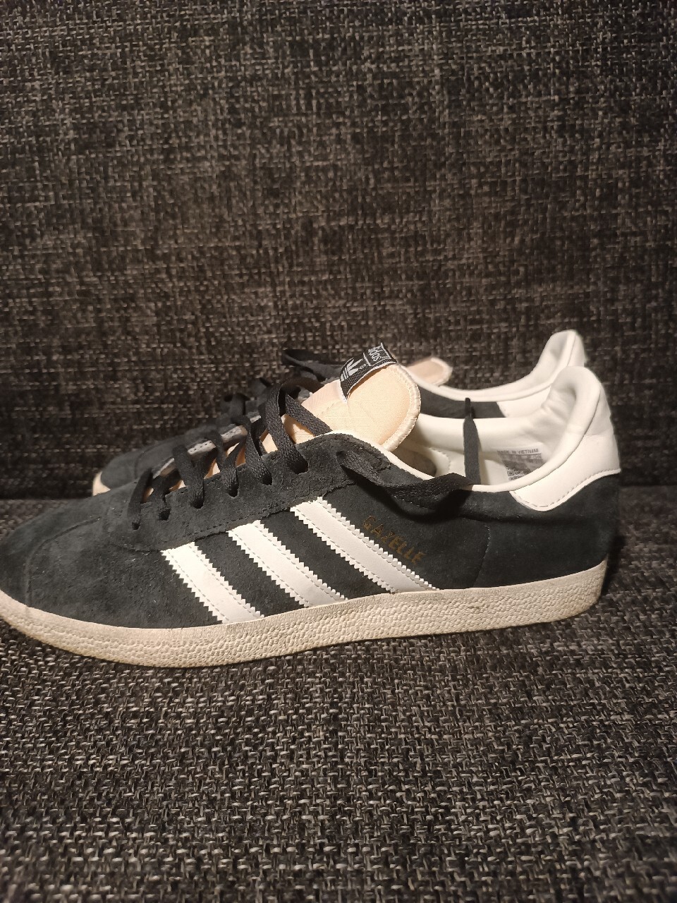 Adidas gazelle 44 top