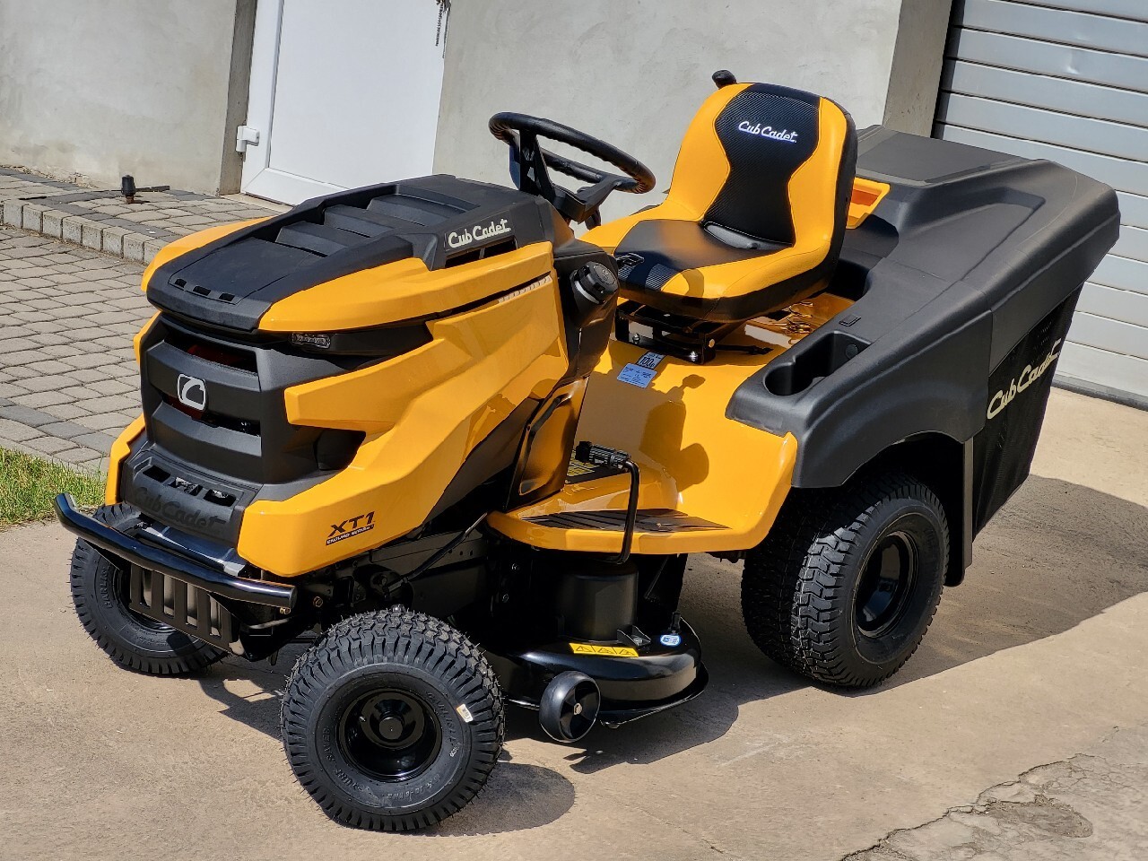 Cub cadet xt1or95 shop