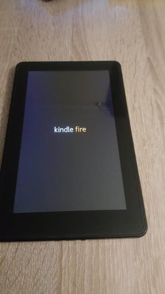 Amazon Kindle Fire D01400 wlacza sie | Bychawa | Kup teraz na Allegro ...