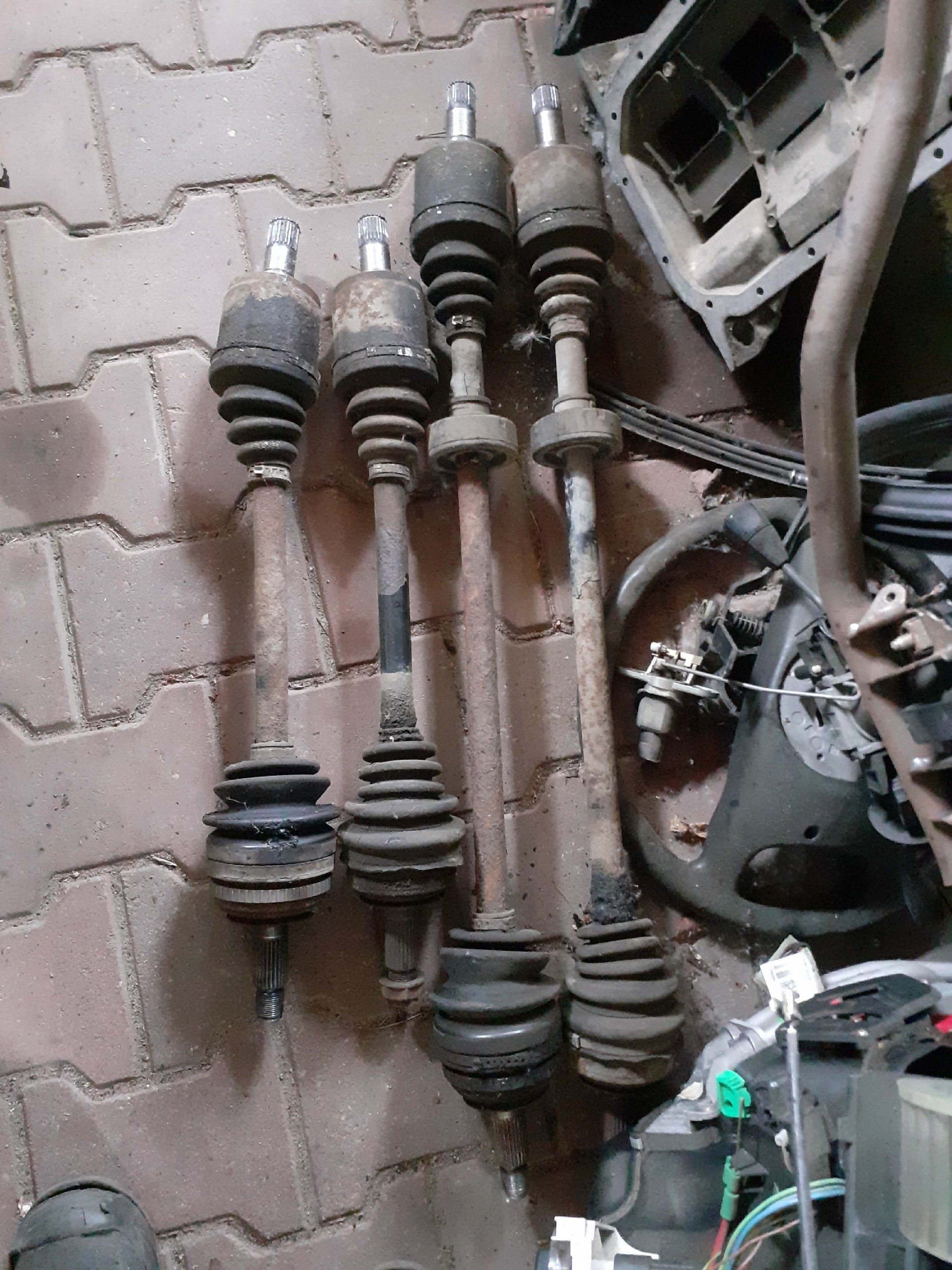 НАПІВВІСЬ HONDA CIVIC 5 6 D13 D14 D15 D16 