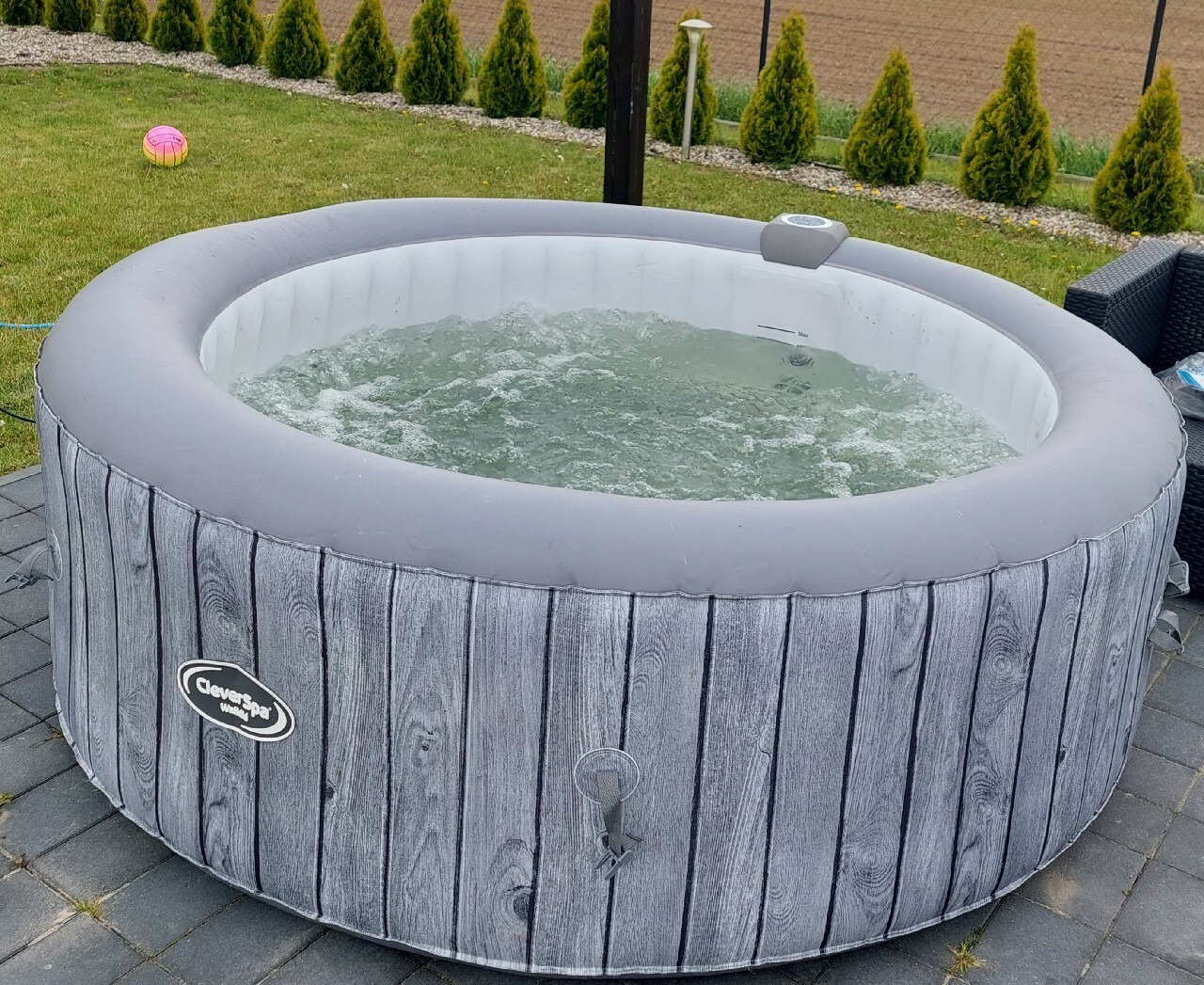 Jacuzzi CleverSpa Waikiki 6 osobowe Inowrocław Licytacja na Allegro