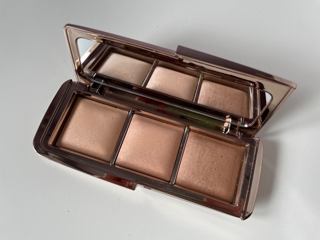 paleta HOURGLASS Ambient Lighting Palette VolumeII Poznań Kup teraz