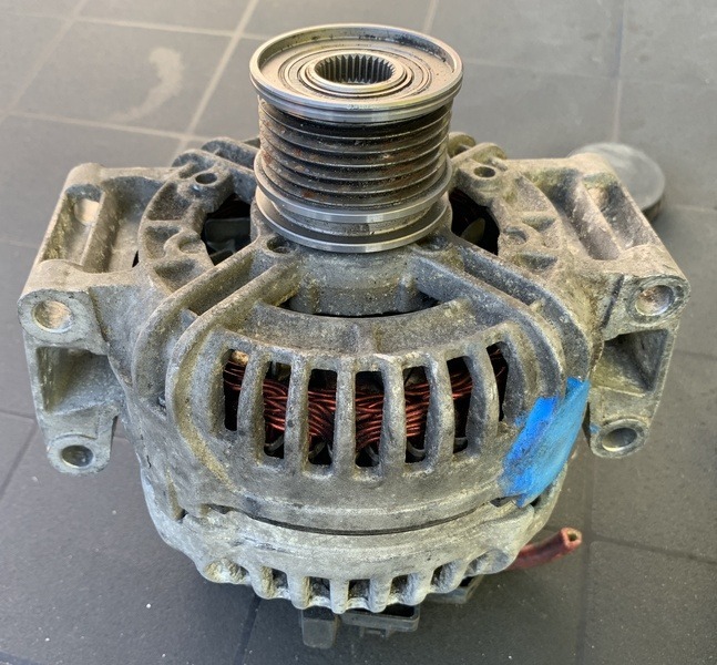 Alternator Jeep grand Cherokee 2.7 CRD Reda Kup teraz na Allegro