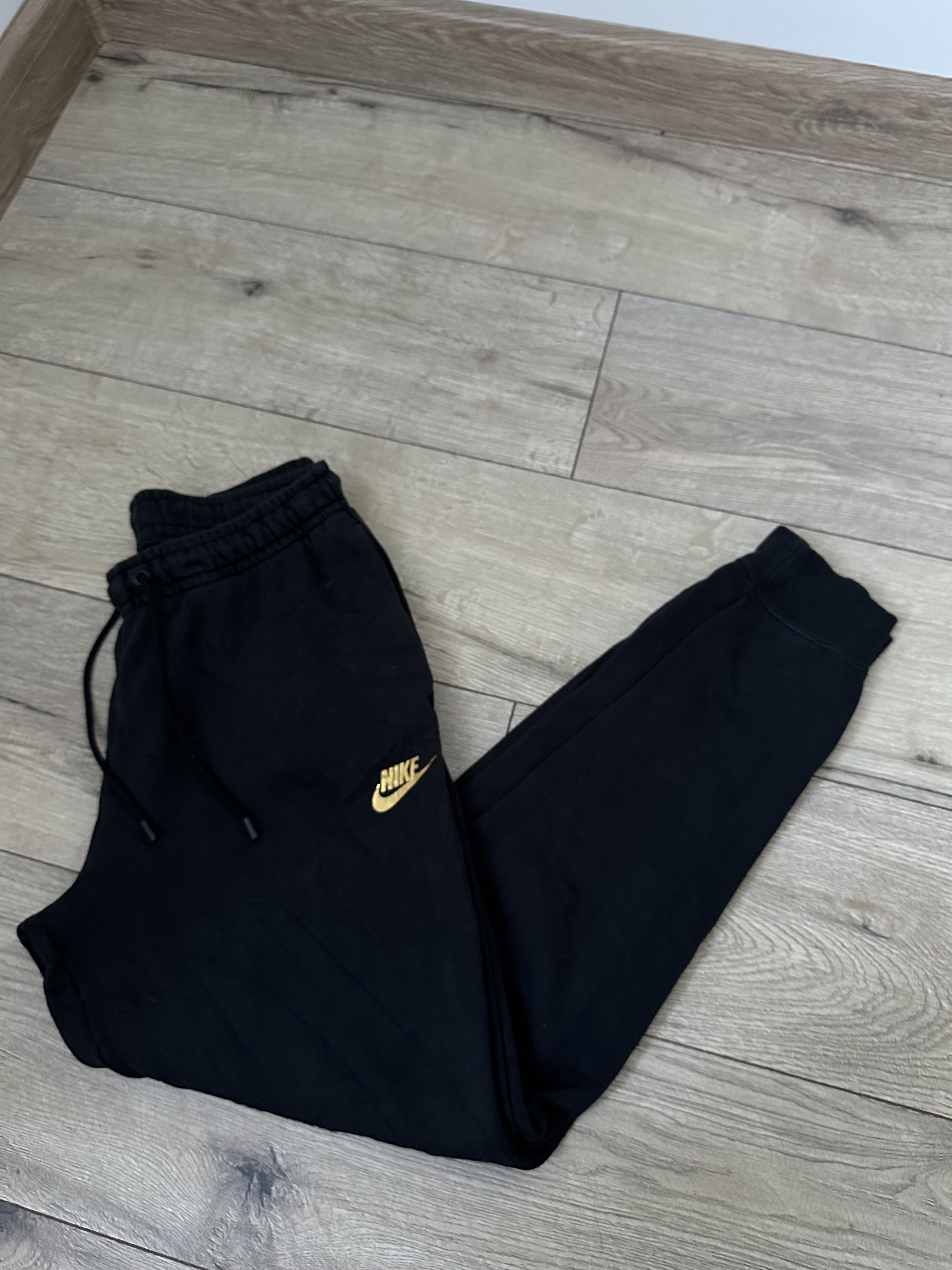 Dresy z cheap nike damskie