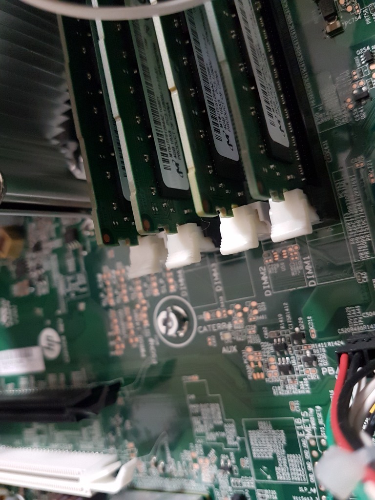 Zdjęcie oferty: Komputer HP 8300 i5 3470 16 GB 120GB SSD WIN 10