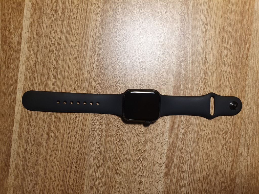 apple watch a2156