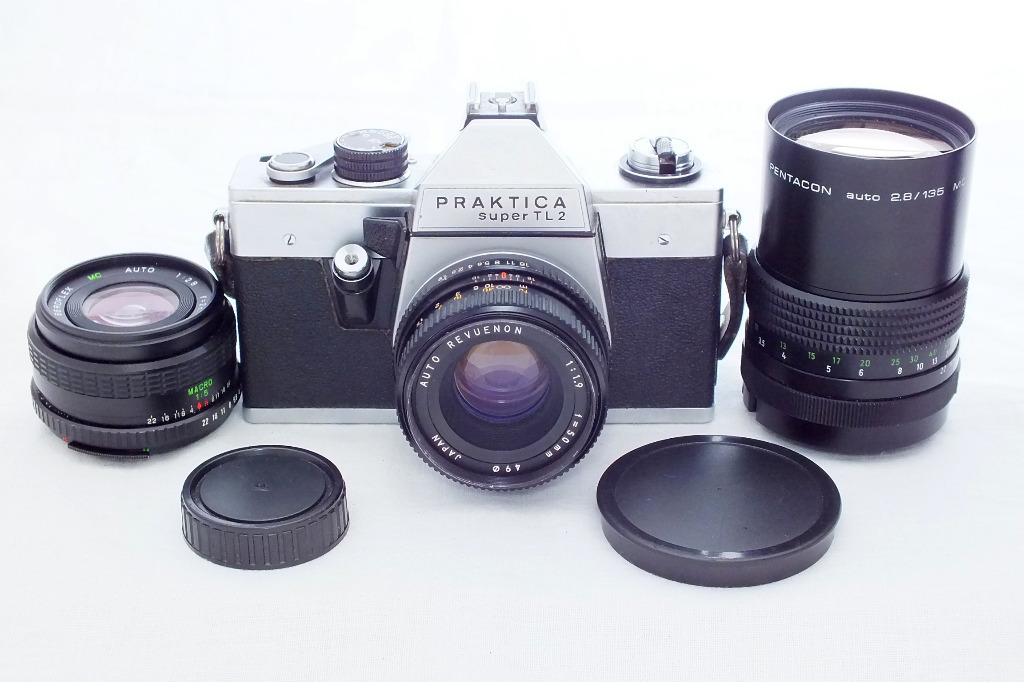 フィルムカメラ PRAKTICA SUPER TL2 + PENTACON 3.5 / 30 フィルムカメラ PRAKTICA SUPER TL2 + PENTACON 3.5 / 30 フィルム