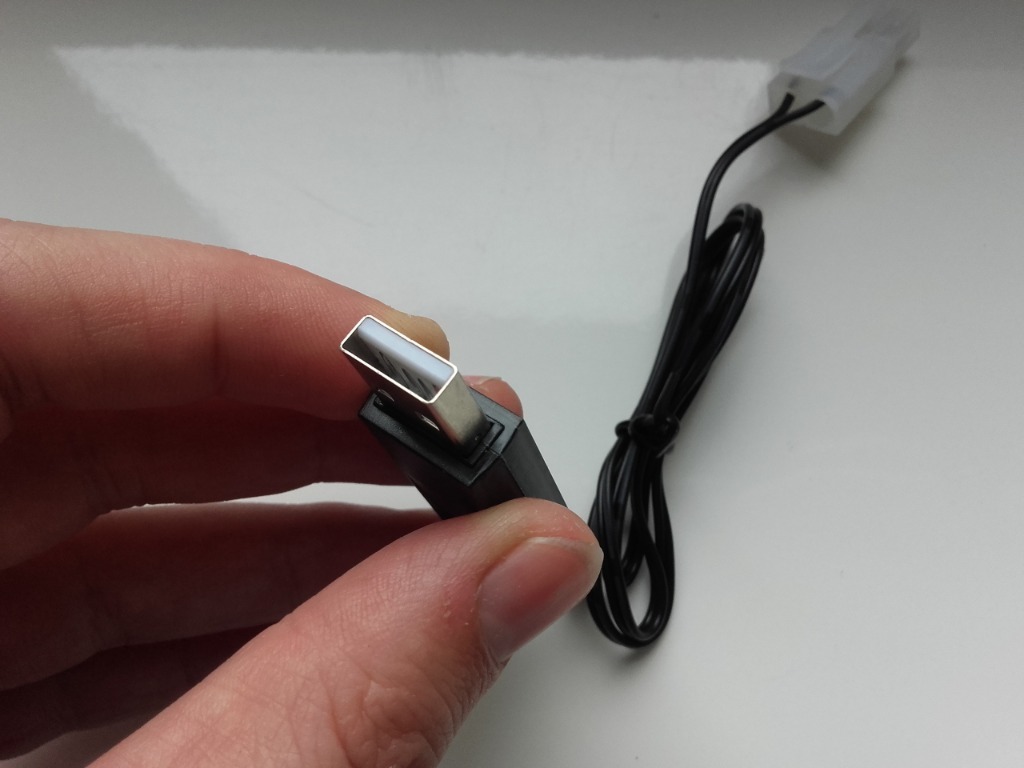 Zdjęcie oferty: Ładowarka USB do akumulatorów 9,6V,250mA wtyczka K
