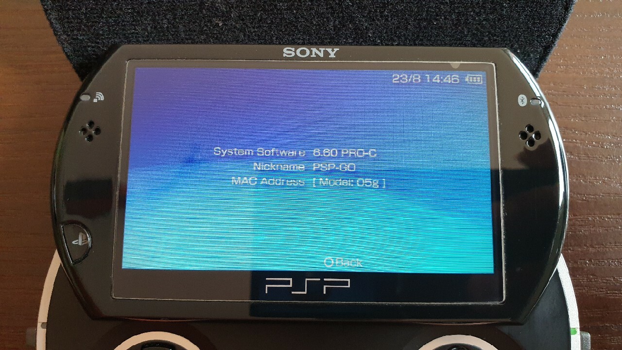 Sony PSP GO N1003 16GB CFW 6.60 Super stan! Zahutyń Kup teraz na