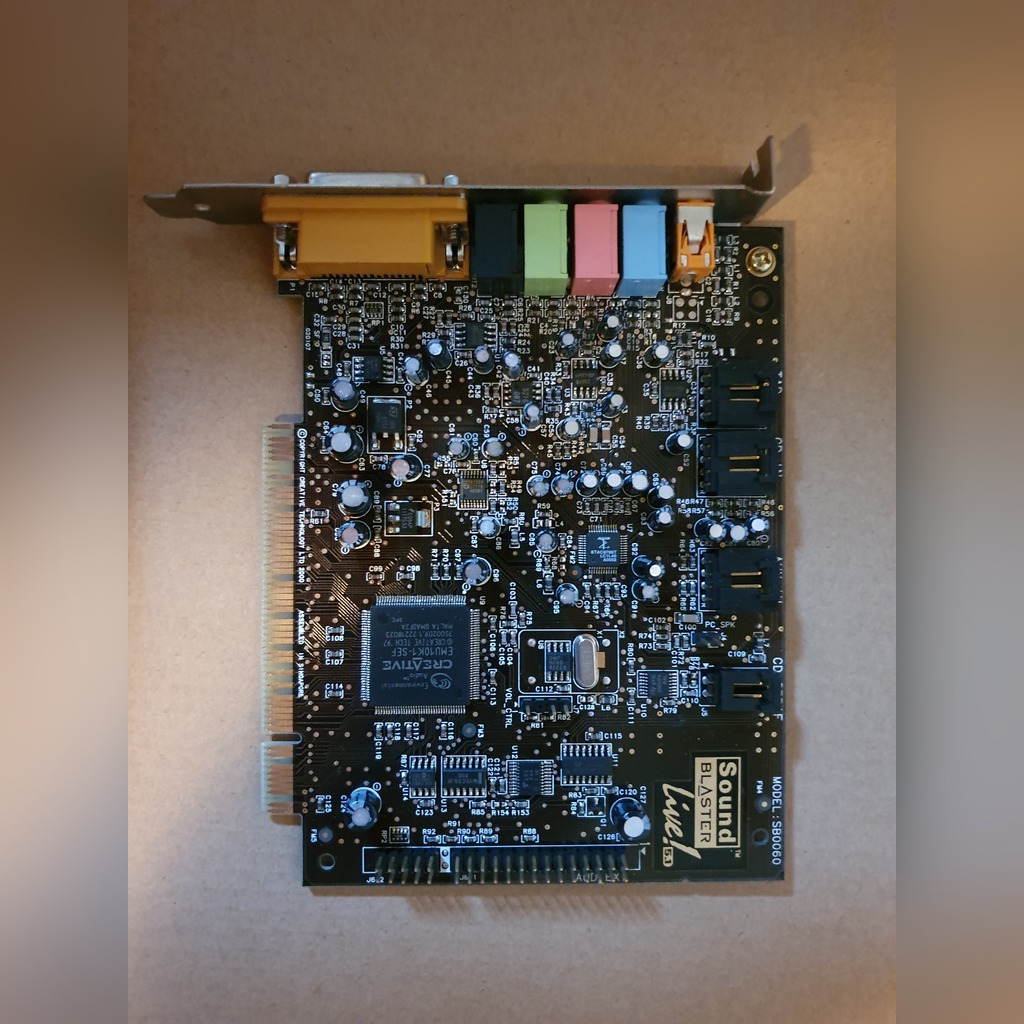 Sound Blaster Live Model Sb0060 – UKCDM