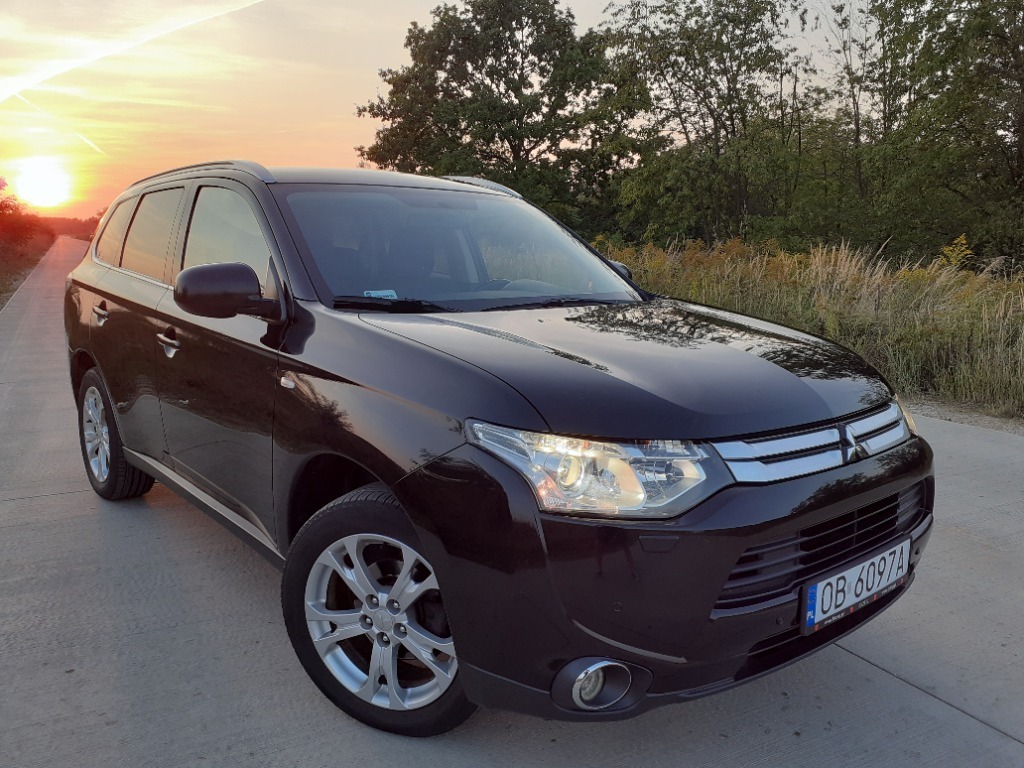 Mitsubishi Outlander 2.0 benzyna, salon Polska