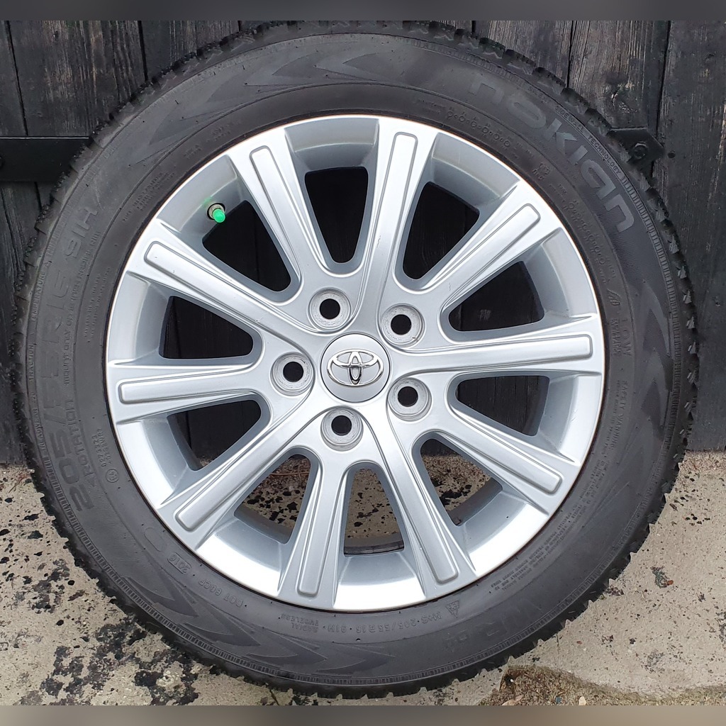 Alufelgi 16" TOYOTA COROLLA, AURIS Kup teraz za 2199,00