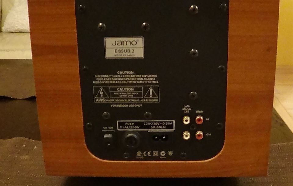 Aktywny subwoofer JAMO E8 sub.2 Tychy Kup teraz na Allegro Lokalnie