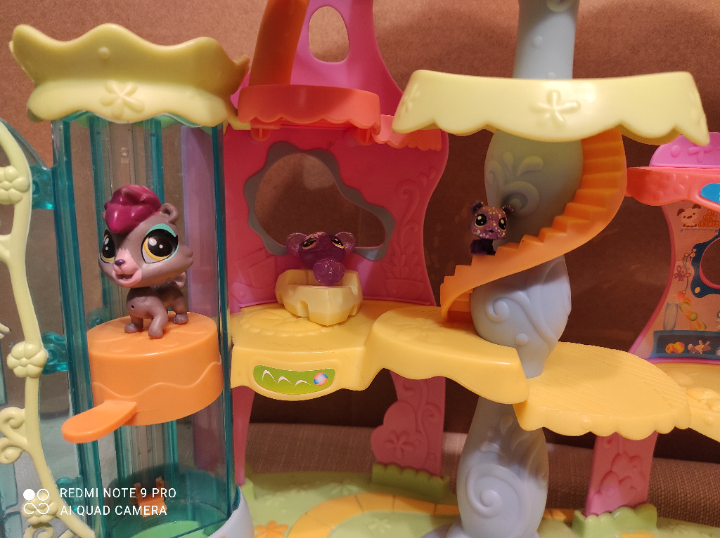 Duży Zestaw Littlest Pet Shop Hotel + 8 Figurek Warszawa Kup teraz