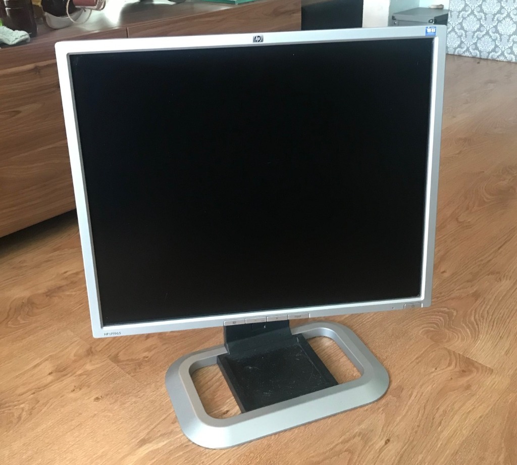 Monitor HP 19