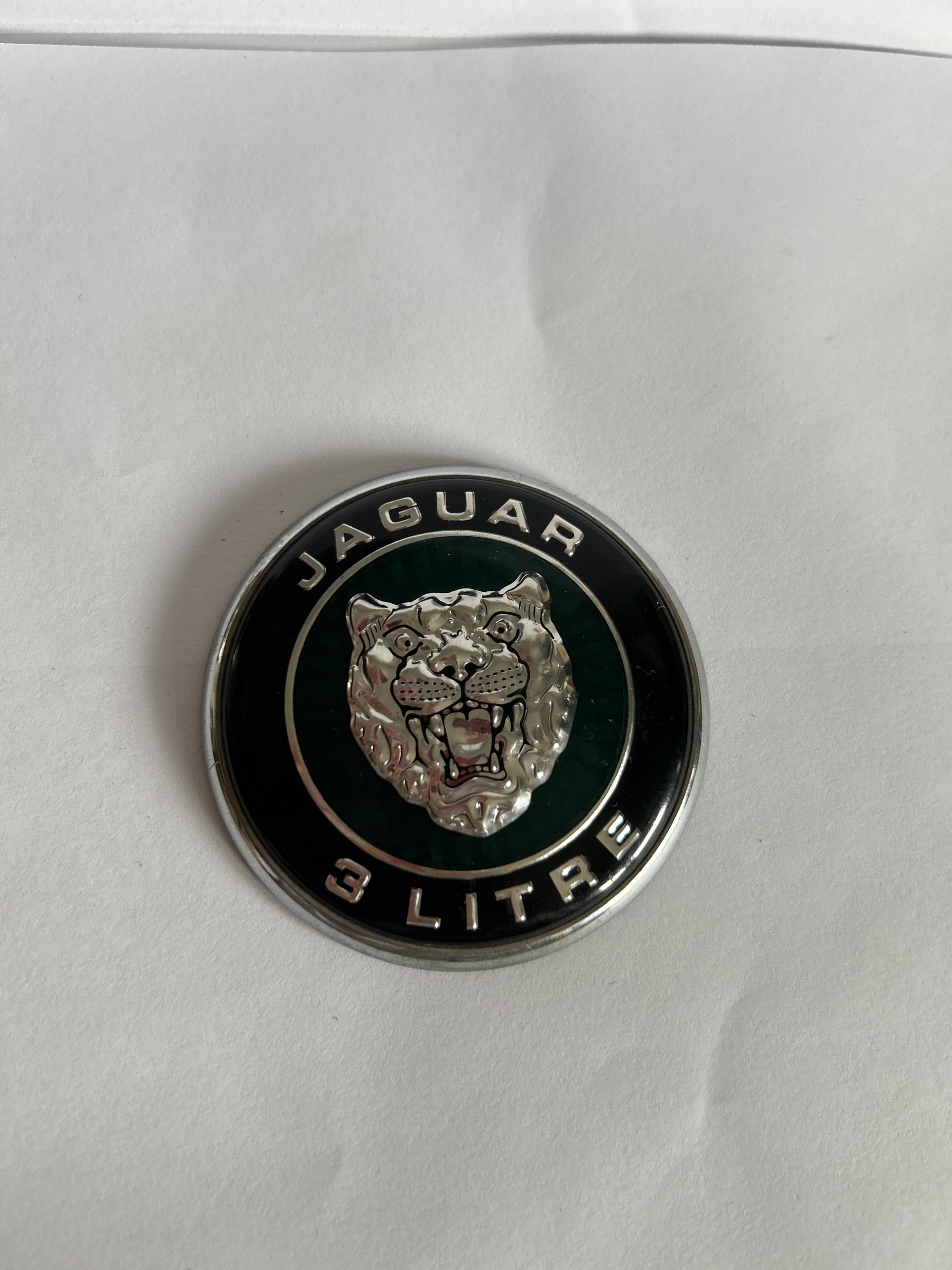 Jaguar znaczek emblemat 3 LITRE Żakowice Kup teraz na Allegro Lokalnie