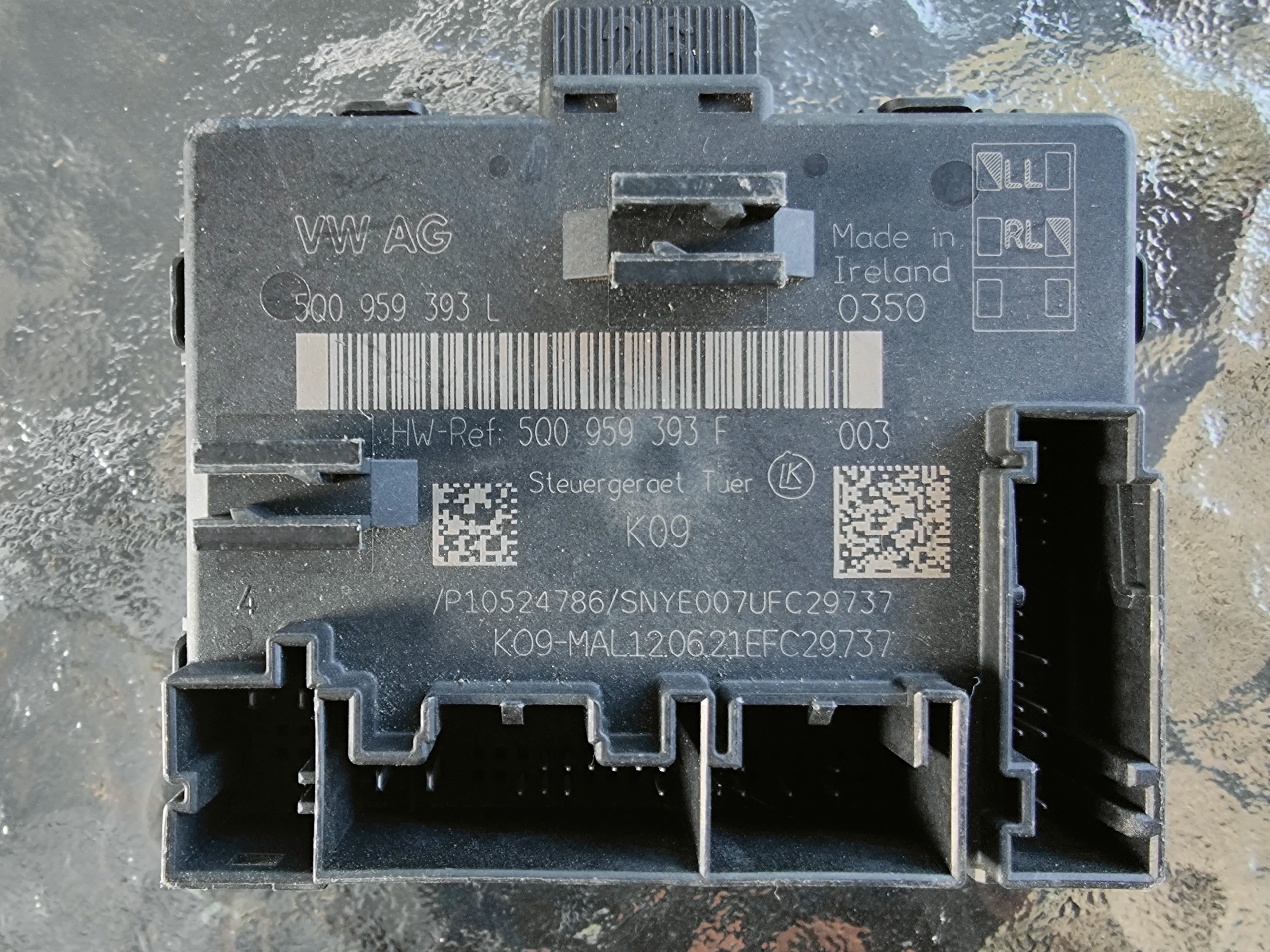 МОДУЛЬ БЛОК КЕРУВАННЯ ДВЕРІ VW 5Q0959592L , 5Q0959393L , 5Q4959393F 