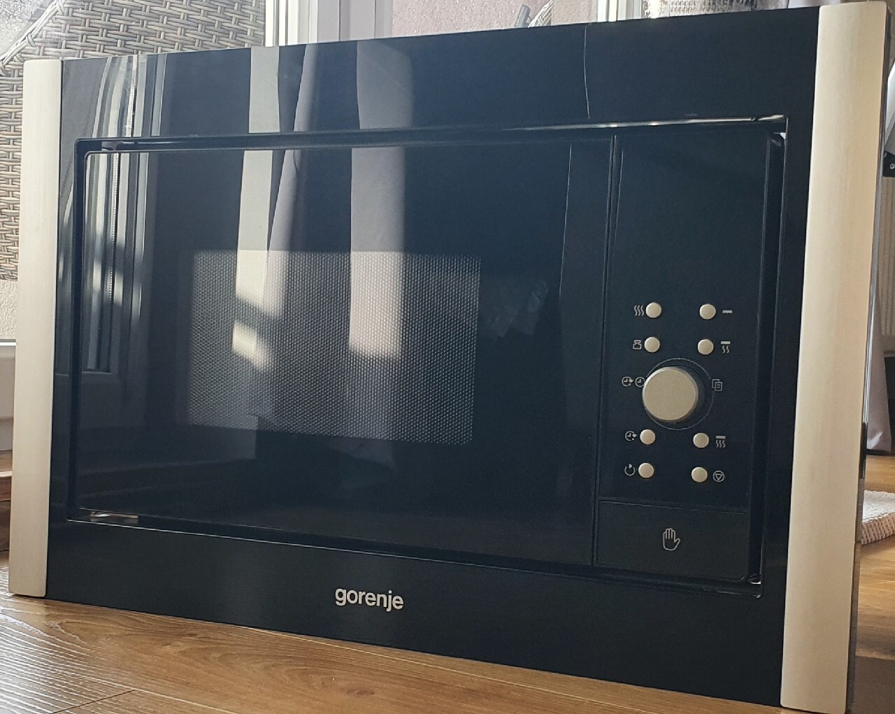 Kuchenka mikrofalowa do zabudowy Gorenje BM5240AX Gdynia Ogłoszenie