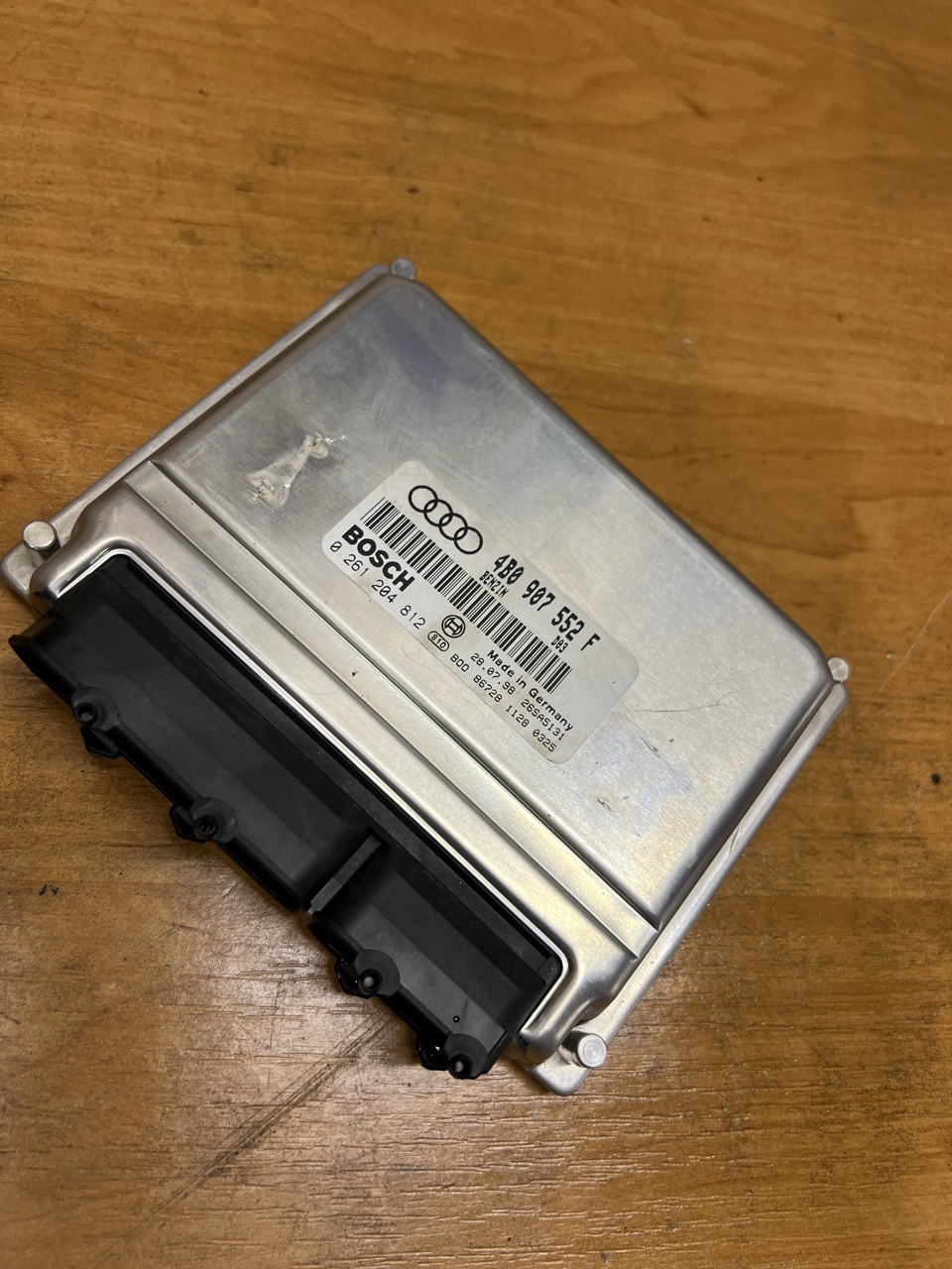 4B0907552F БЛОК КЕРУВАННЯ AUDI A6C5 2.4 БЕНЗИН 