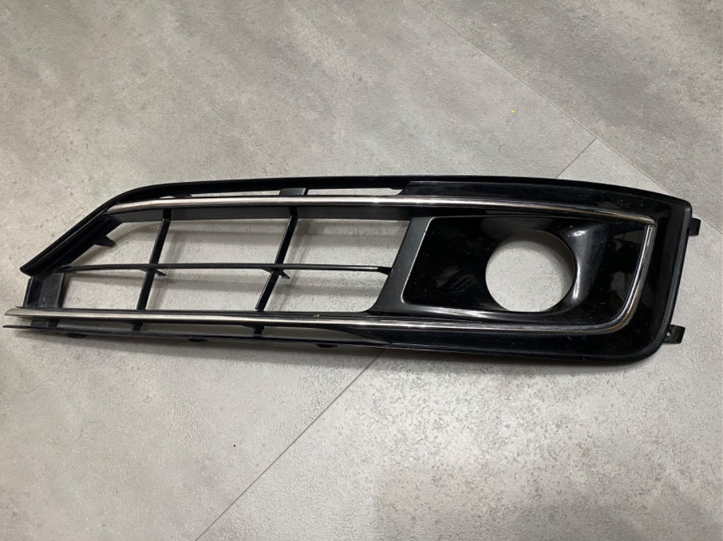 AUDI A8 D4 РЕСТАЙЛ РЕШІТКА РАДІАТОРА БАМПЕРА 4H0807679P 