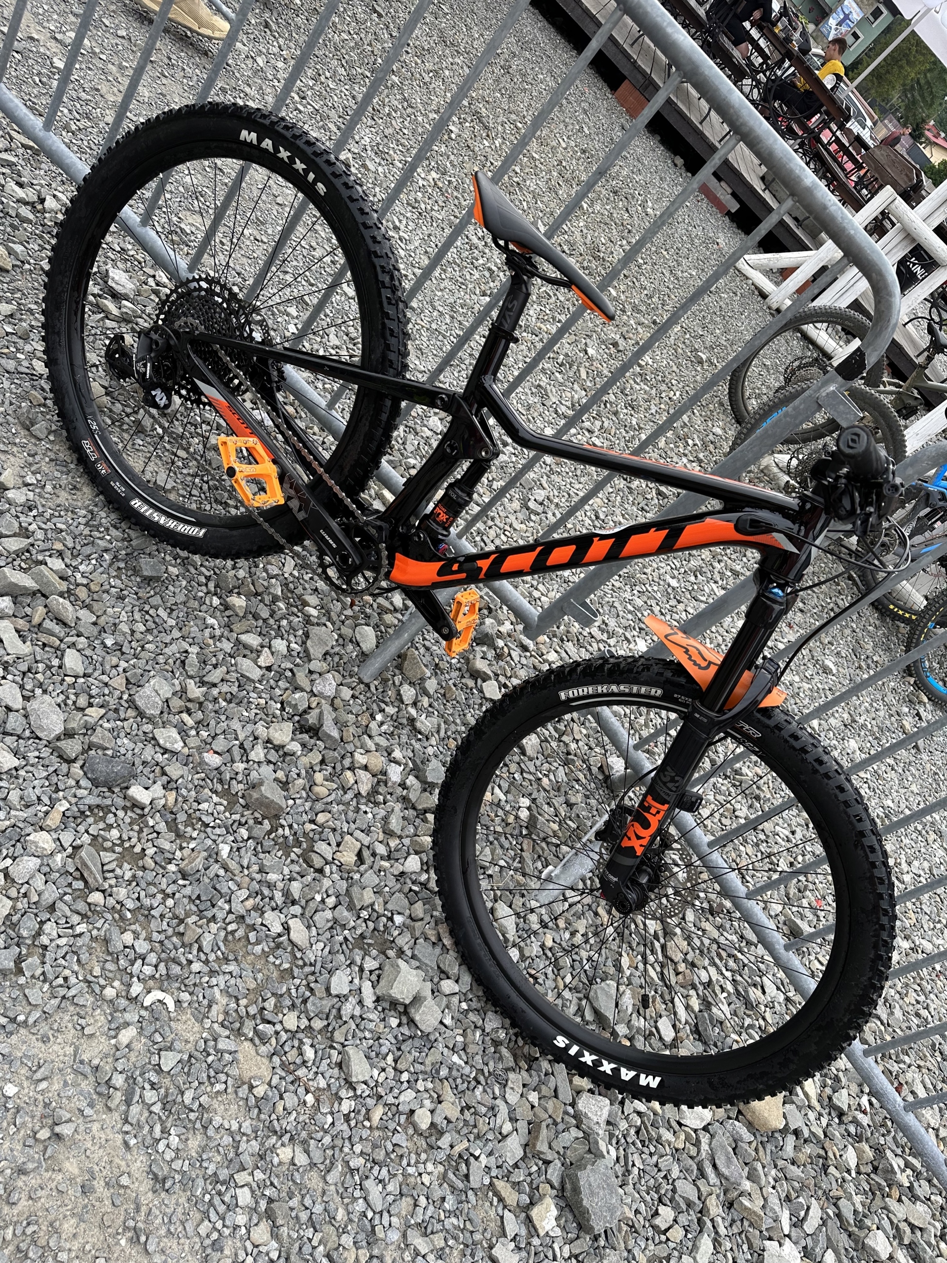 Scott spark 700 xs sale