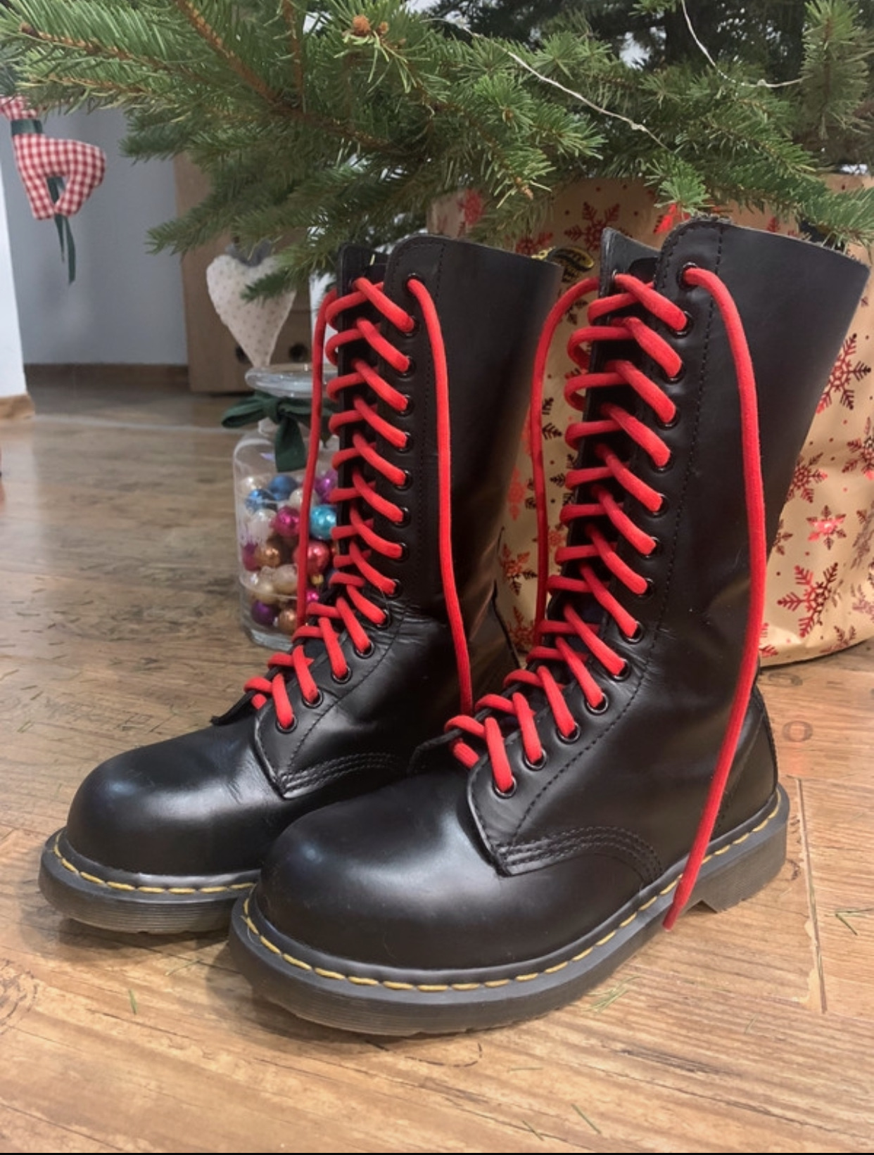 Doc 2025 martens 1940