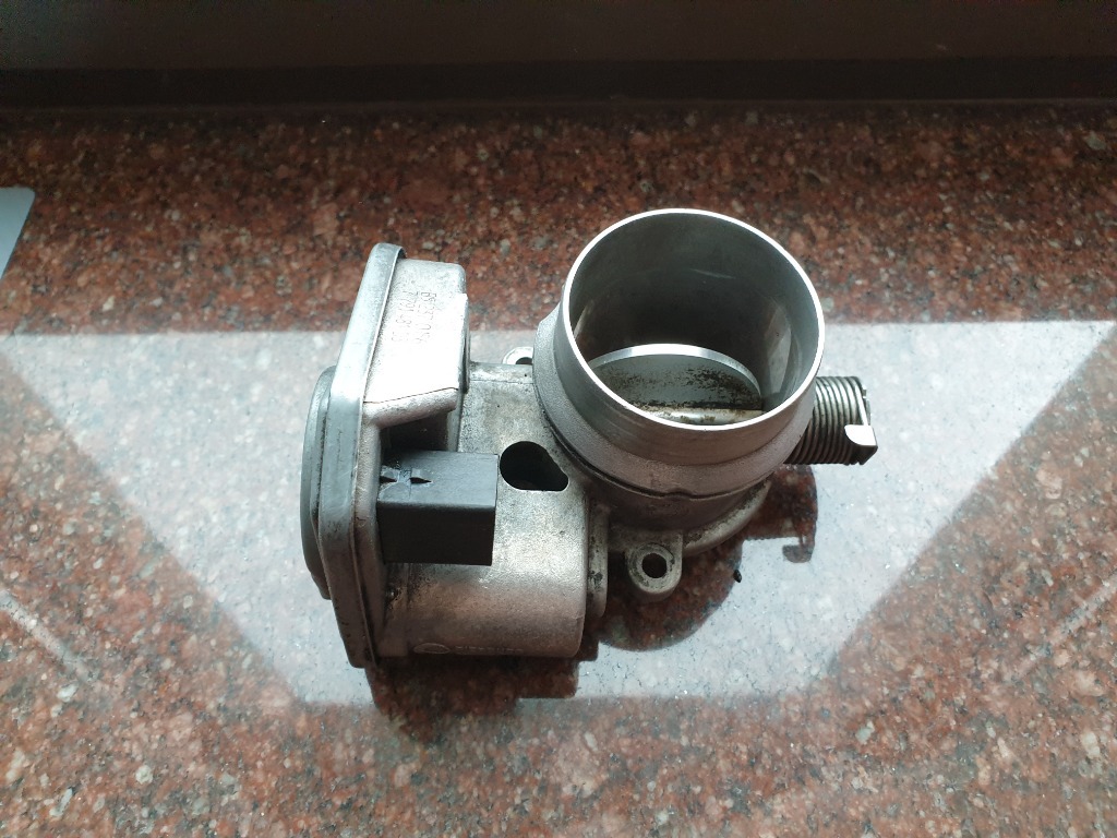 Bmw e60 e61 530d 535d przepustnica klapa gasząca Siedlęcin Kup teraz na Allegro Lokalnie