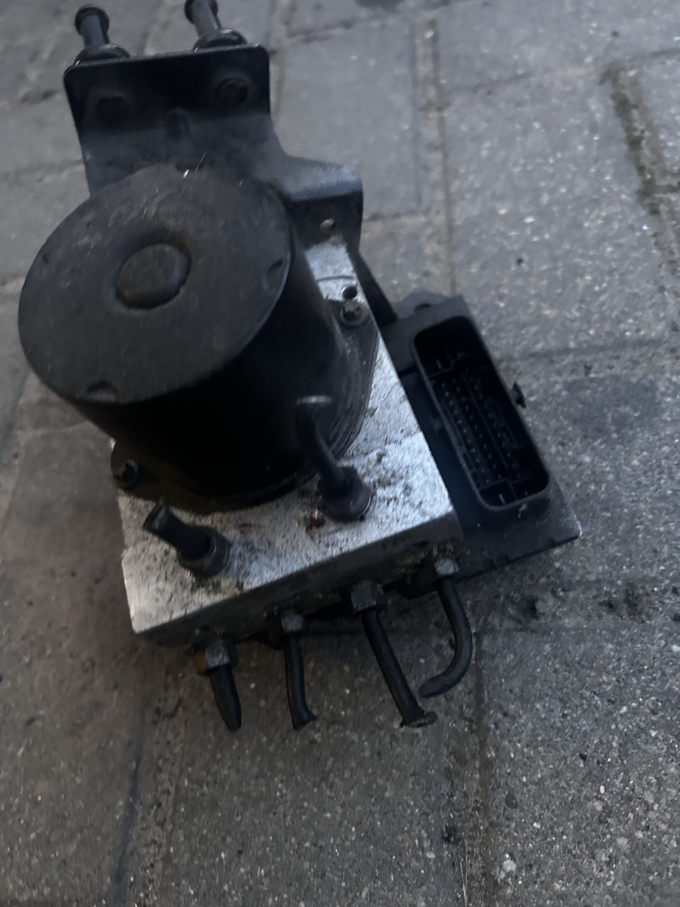 НАСОС ABS BOSCH 0265950689 