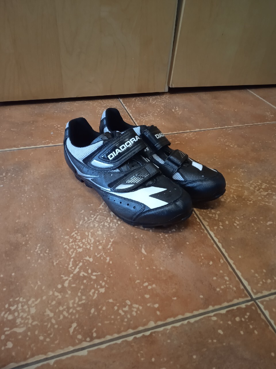 Diadora clearance escape 2