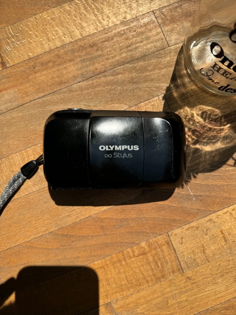 Aparat analogowy Olympus Stylus (mju I) opis Bieruń Kup teraz na Allegro Lokalnie