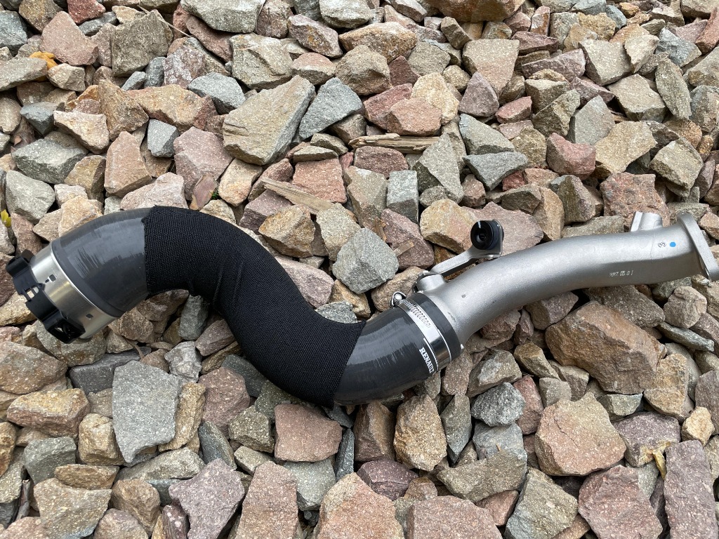 ПРОВІД ПОВІТРЯ DOL.R MEGANE IV 1.6TCE 144607562R 144608435R RENAULT 