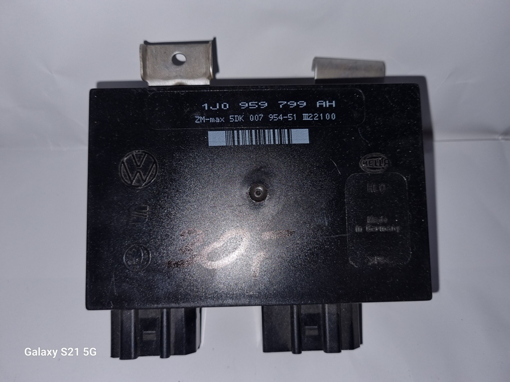 МОДУЛЬ КОМФОРТУ VW SEAT SKODA 1J0959799AH 