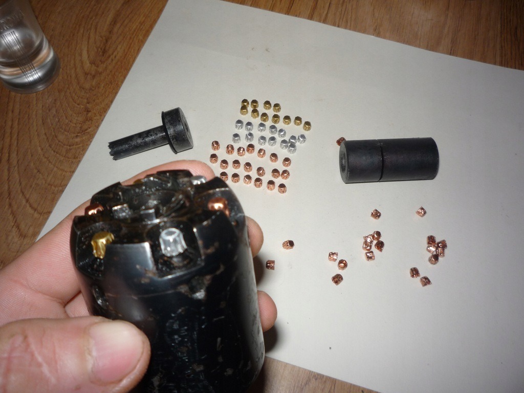 Tap o cap do kapiszonów 4 mm remington 44 / rws Łużna Kup teraz na