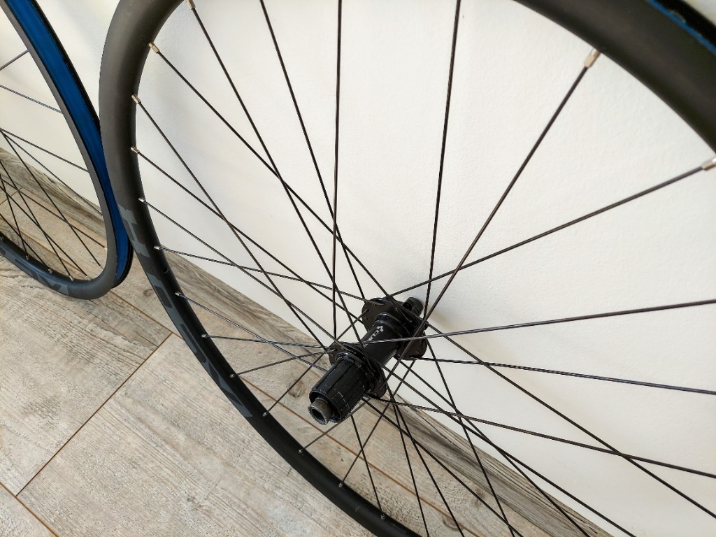 cube ra 0.8 cx wheelset weight