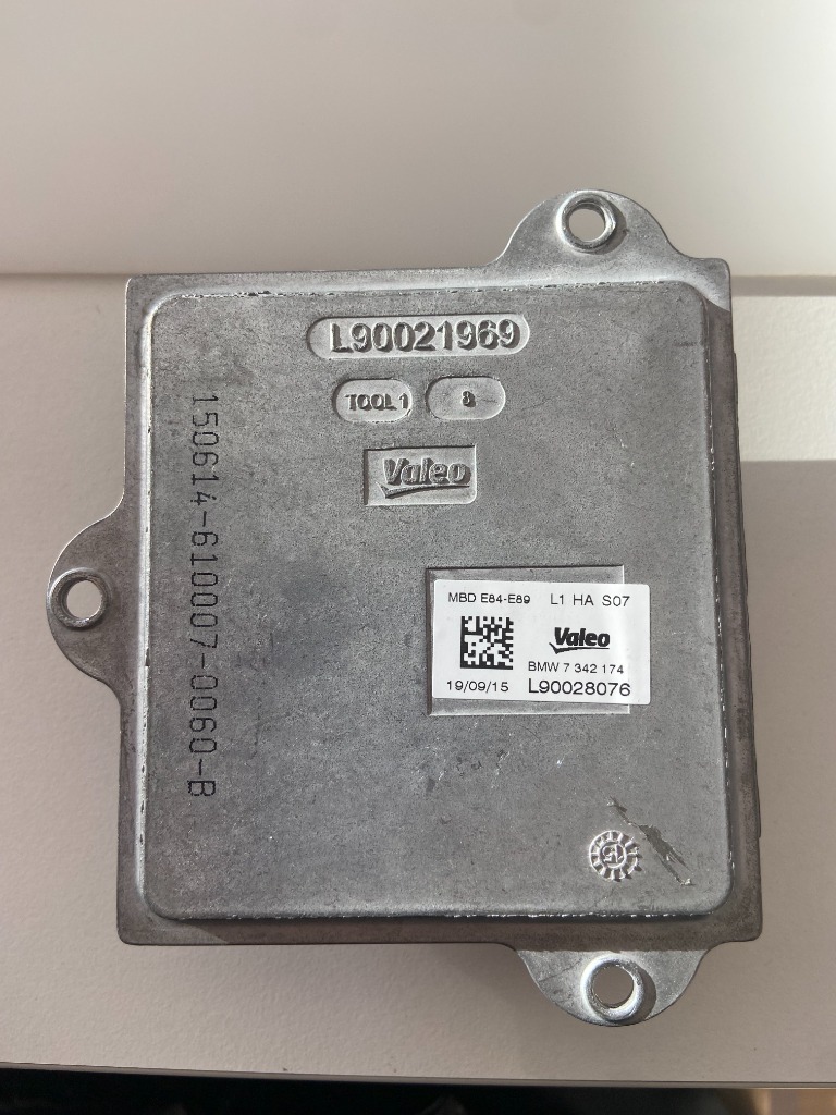 BMW X1 E84 ПЕРЕТВОРЮВАЧ МОДУЛЬ LED (СВІТЛОДІОД) L90021969 7342174 L90028076 ЄВРОПА 