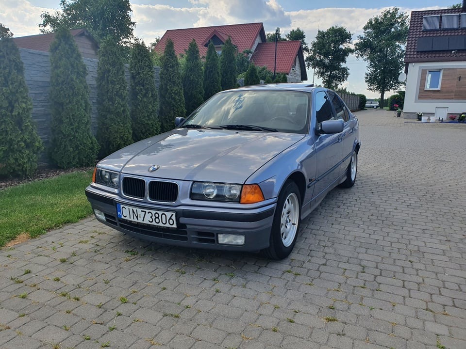 BMW E36 316i sedan Cena 5900,00 zł Gniewkowo