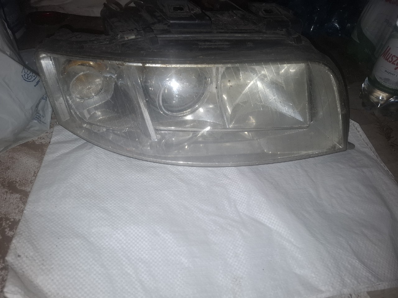 ФАРА ПРАВИЙ DEPO 081411102R AUDI A6 C5 